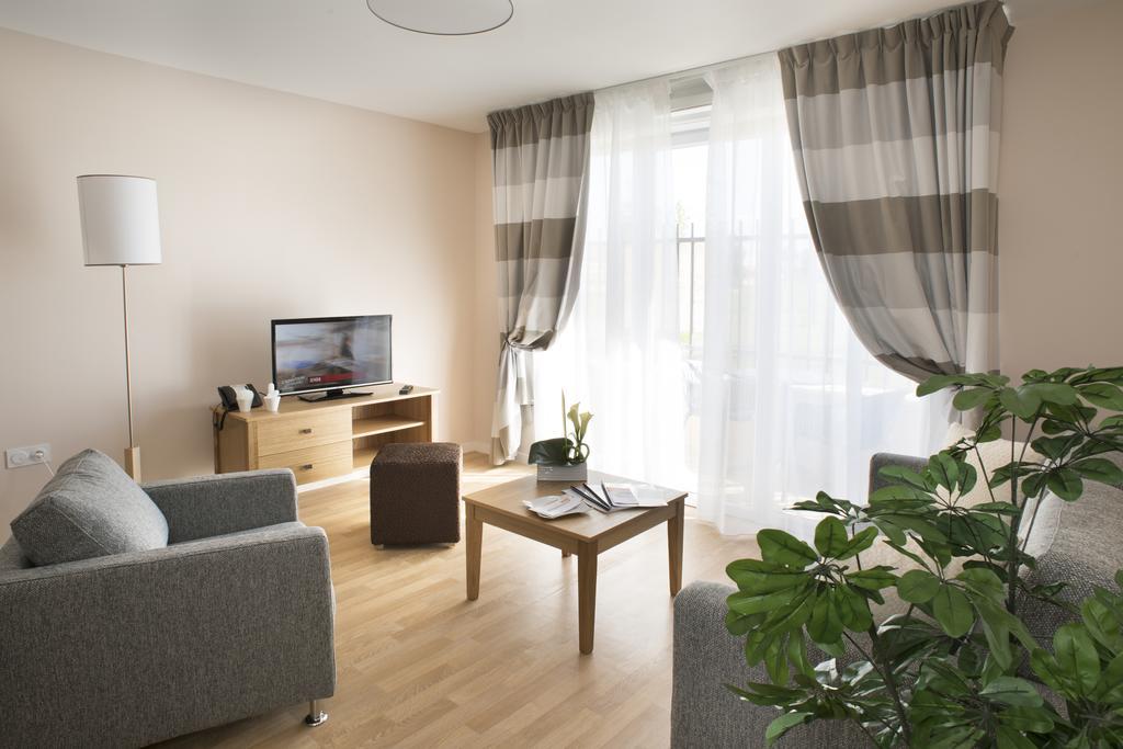 Domitys La Clef Des Champs Aparthotel Poitiers Cameră foto