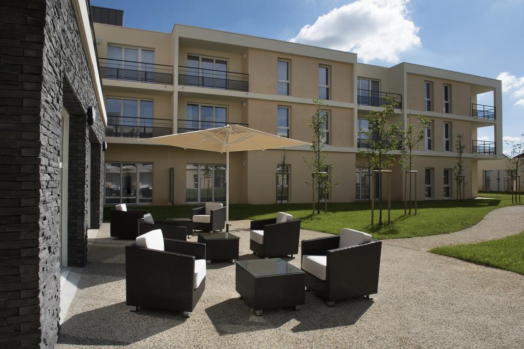 Domitys La Clef Des Champs Aparthotel Poitiers Exterior foto