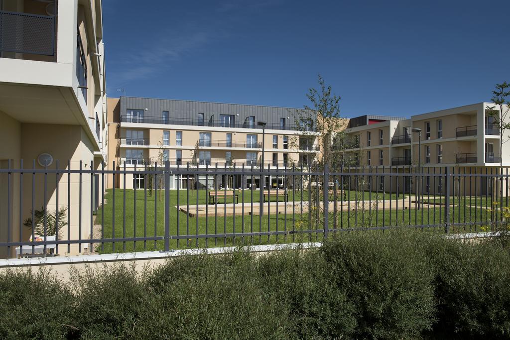 Domitys La Clef Des Champs Aparthotel Poitiers Exterior foto